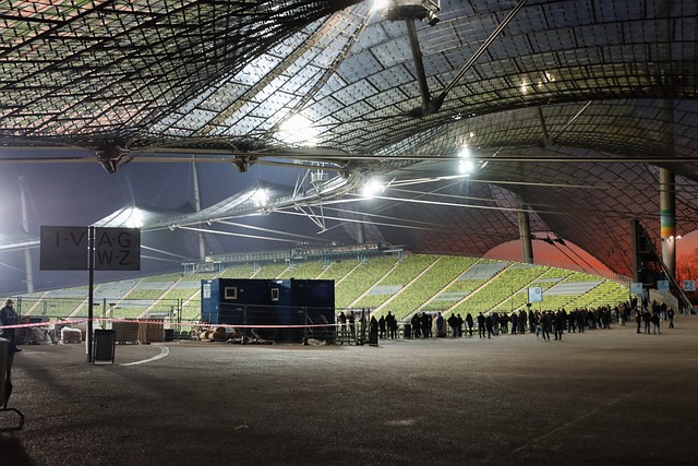 随着浓眉签 随着浓眉签